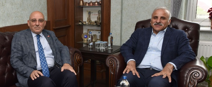 Başkan Zorluoğlu’ndan Başkan Kara’ya ziyaret