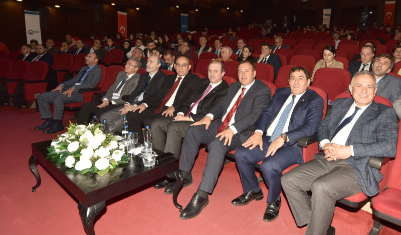 Başkan Kara, Trabzon Turizm Çalıştayına katıldı. 
