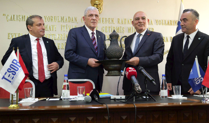 İYİ Parti Genel Başkanı Müsavat Dervişoğlu’ndan Trabzon Esnaf ve Sanatkarlarına ziyaret