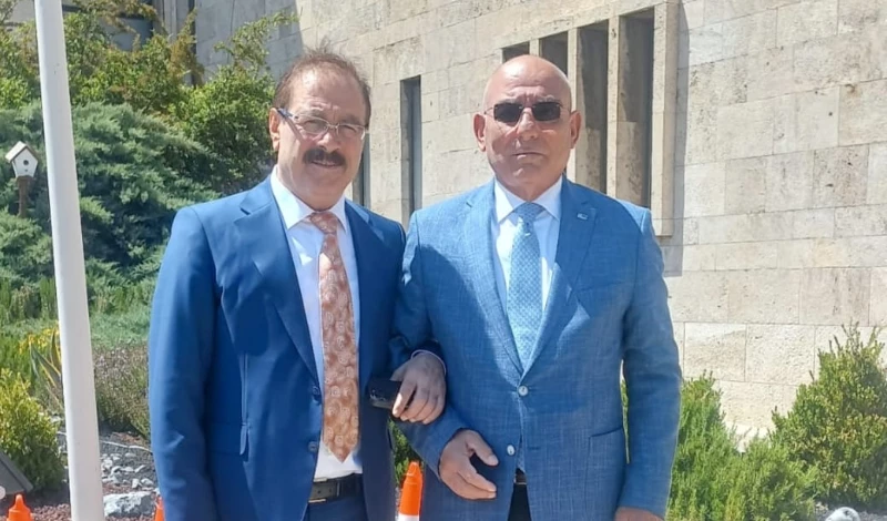 BAŞKAN KARA, AKGÜL VE KARAMAN İLE BİRARAYA GELDİ 
