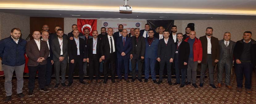 Başkan Kara, Madeni İşler ve Teknik Makina Esnaf Odası kongresinde Divan Başkanlığı yaptı