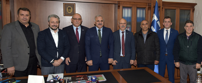 AK Parti Trabzon Büyükşehir Belediye Başkan Adayı Zorluoğlu'ndan TESOB'a ziyaret